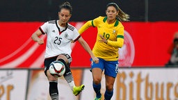 Gabriela Maria Zanotti Demoner (r.)