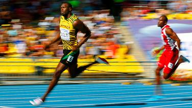 Usain Bolt (l.) © dpa - Bildfunk Foto: Kerim Okten