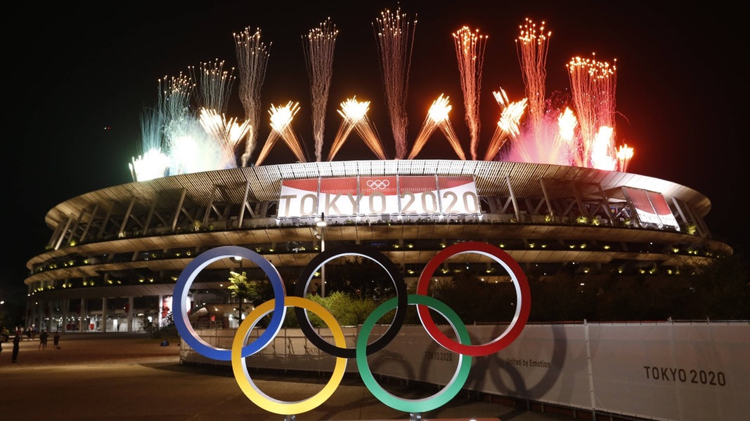 Feuerwerk am Olympiastadion